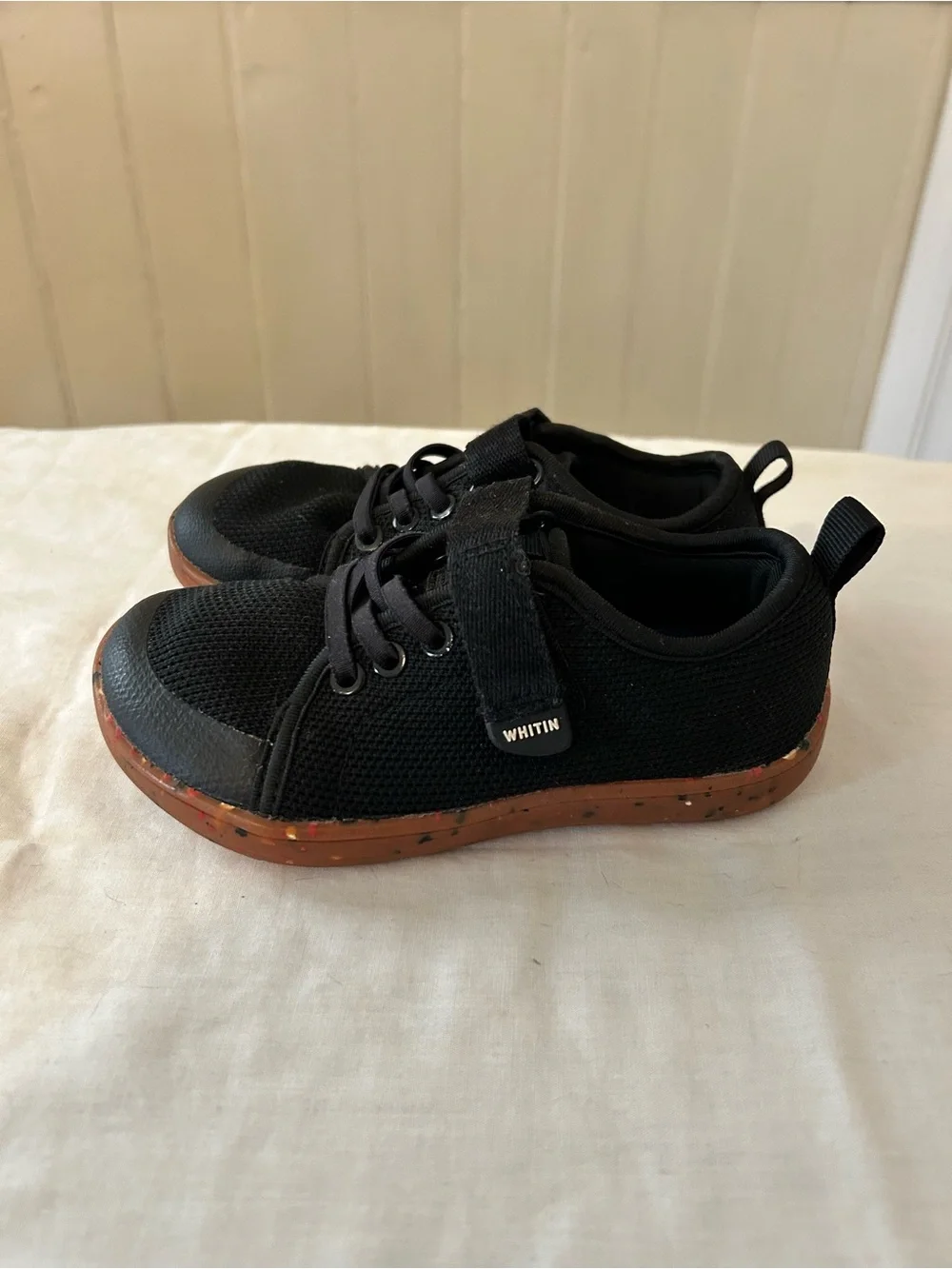 WHITIN Toddler Barefoot Shoes/Black Mesh/Size 29 (US 10 Toddler) Like New!